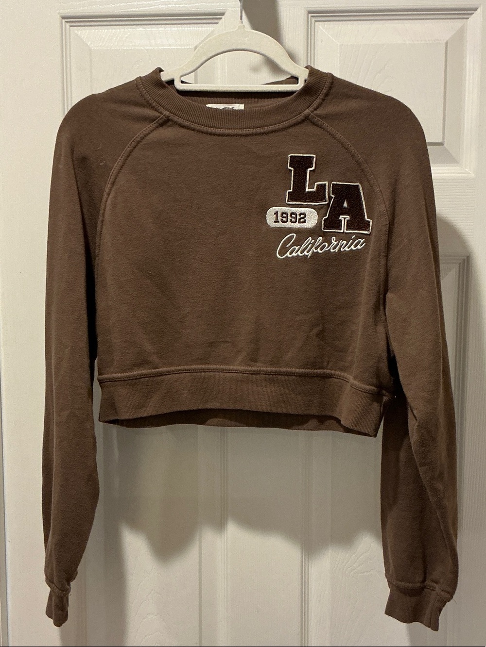 Cropped California LA Sweatshirt - Brown
